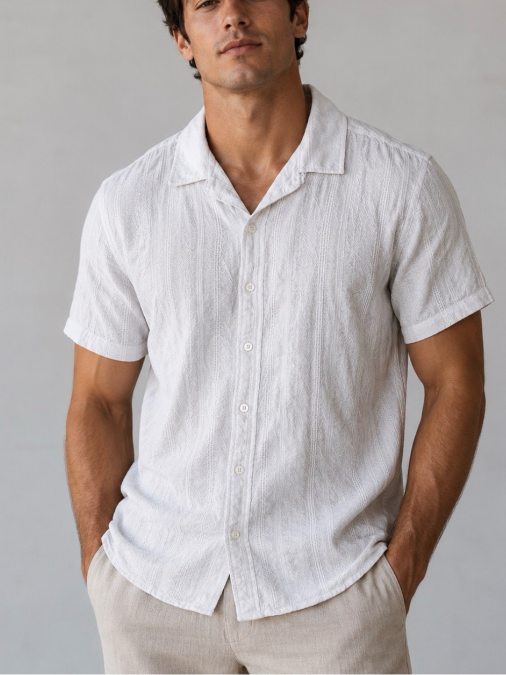 Thomas Sterling men's short-sleeve button-down shirt in white